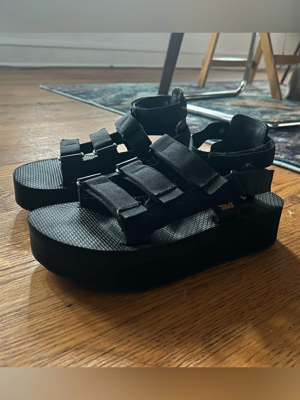 Teva Black Flatform Mevia